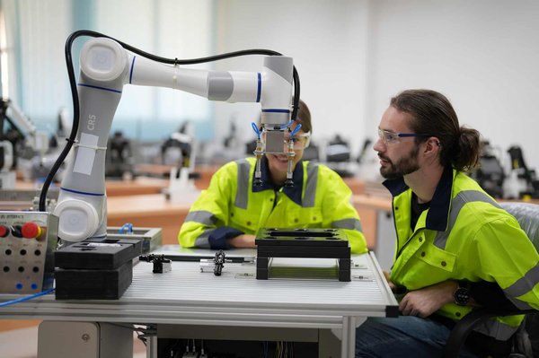Révolutionnez votre façon d'apprendre une langue avec globe speaker